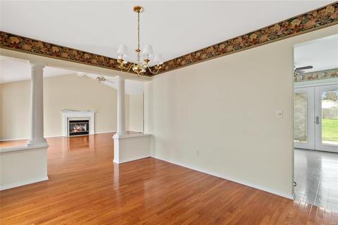 1005 Delmar Dr, O'fallon, MO 63366 photo 4