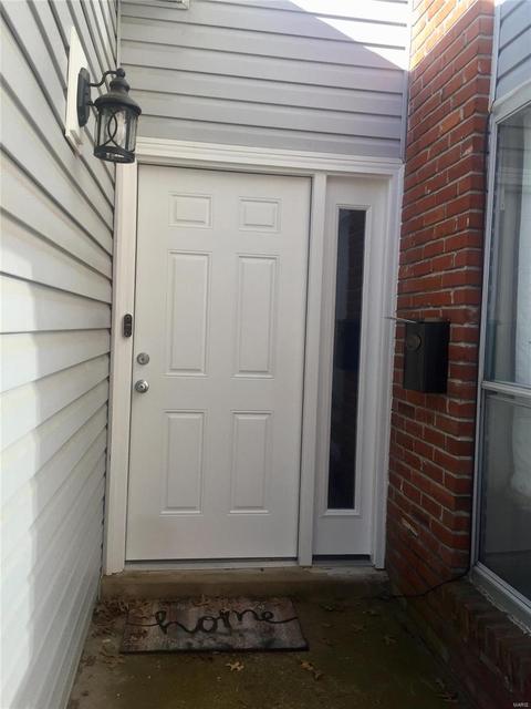 309 Fox Vlg, Ballwin, MO 63021 photo 2