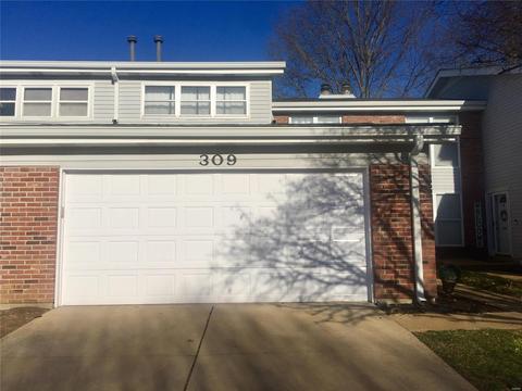 309 Fox Vlg, Ballwin, MO 63021 photo 1