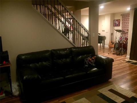 309 Fox Vlg, Ballwin, MO 63021 photo 12