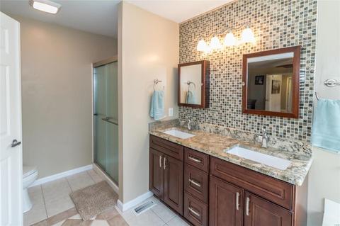 1151 Oak Borough Dr, Ballwin, MO 63021 photo 25