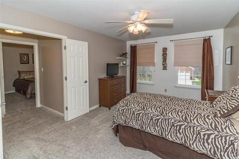 1151 Oak Borough Dr, Ballwin, MO 63021 photo 20
