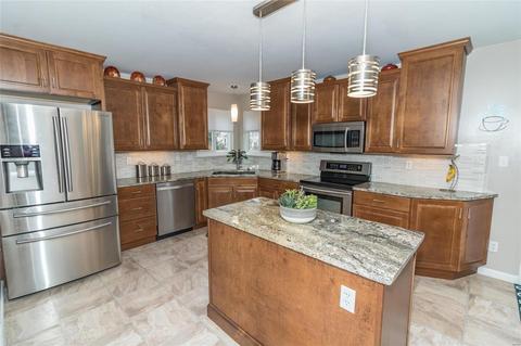 1151 Oak Borough Dr, Ballwin, MO 63021 photo 8