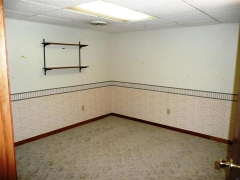 1409 Oakhall Manor Ct, Ballwin, MO 63021 photo 21