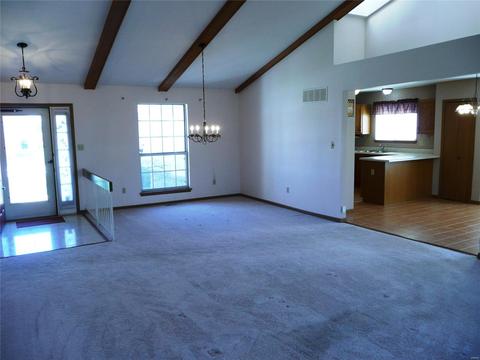 1409 Oakhall Manor Ct, Ballwin, MO 63021 photo 4