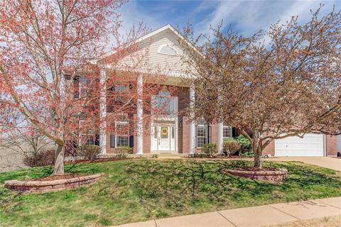 740 Castle Ridge Dr, Ballwin, MO 63021 photo 1