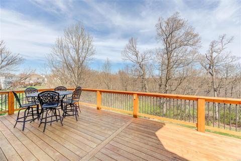 740 Castle Ridge Dr, Ballwin, MO 63021 photo 2