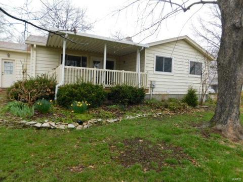 300 Oakfield Dr, Ballwin, MO 63021 photo 4