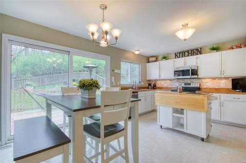1505 Berry Leaf, Ballwin, MO 63021 photo 7