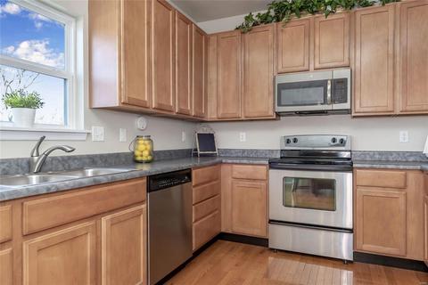 999 Tilestone Dr, O'fallon, MO 63366 photo 3