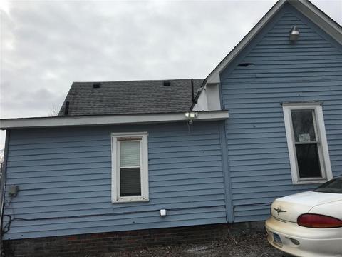 404 Jackson E, Marion, IL 62959 photo 1