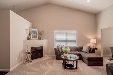 1412 Garnet Dr, O'fallon, MO 63366 photo 10