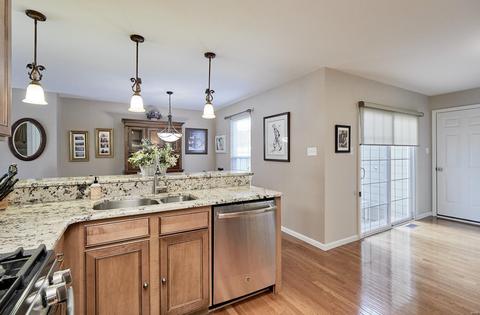 458 Coachgate Ct, Ballwin, MO 63021 photo 18