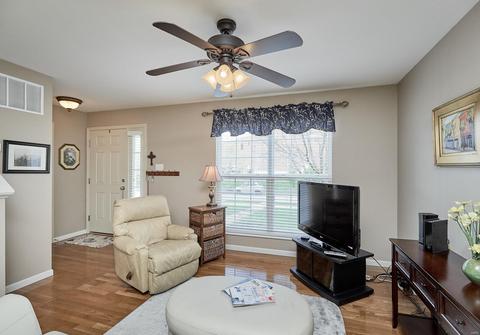 458 Coachgate Ct, Ballwin, MO 63021 photo 10