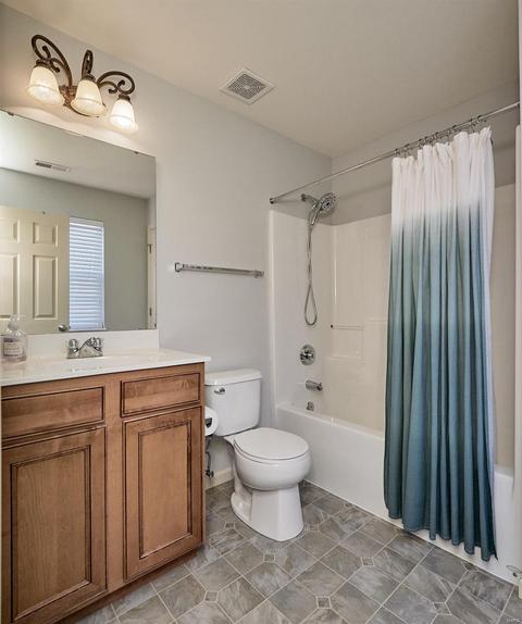 458 Coachgate Ct, Ballwin, MO 63021 photo 24