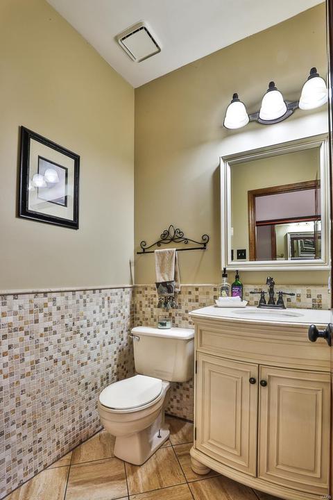 1423 Richland Meadows Dr, Ballwin, MO 63021 photo 16