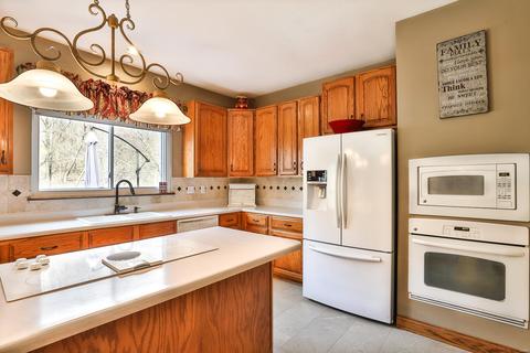 1423 Richland Meadows Dr, Ballwin, MO 63021 photo 10