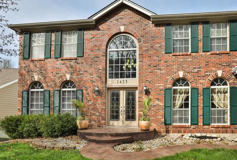 1423 Richland Meadows Dr, Ballwin, MO 63021 photo 3