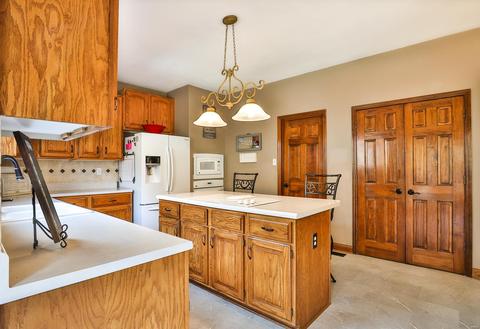 1423 Richland Meadows Dr, Ballwin, MO 63021 photo 9