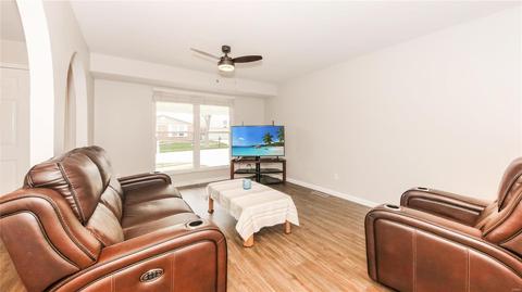 685 Cedar Run Dr, Ballwin, MO 63021 photo 4