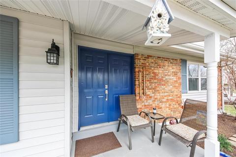 685 Cedar Run Dr, Ballwin, MO 63021 photo 2