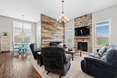 305 Verdot Ct, O'fallon, MO 63368 photo 12