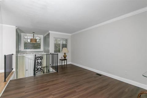3815 Fee Fee Rd, Bridgeton, MO 63044 photo 3