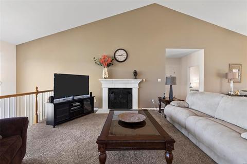 821 Spring Cove Ct, Eureka, MO 63025 photo 7