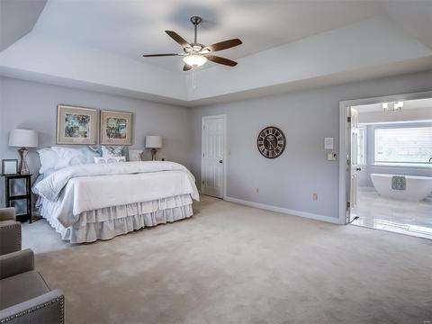 1096 Bristol Mnr, Ballwin, MO 63011 photo 28