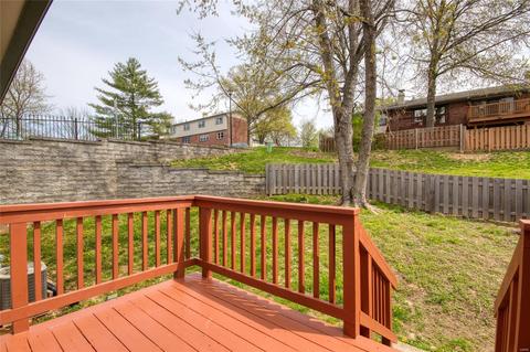 976 Barbizon, Manchester, MO 63021 photo 24