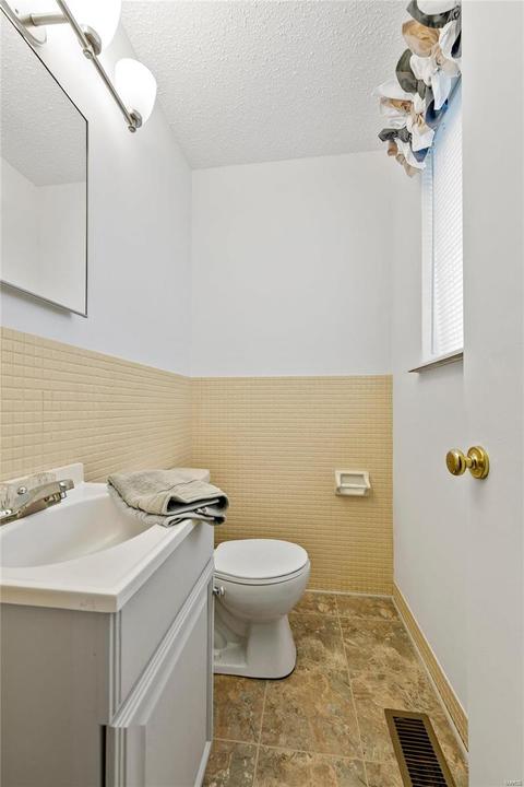 32 Doris Ave, O'fallon, MO 63368 photo 19