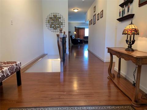 6540 Devonhurst Dr, Saint Louis, MO 63129 photo 2