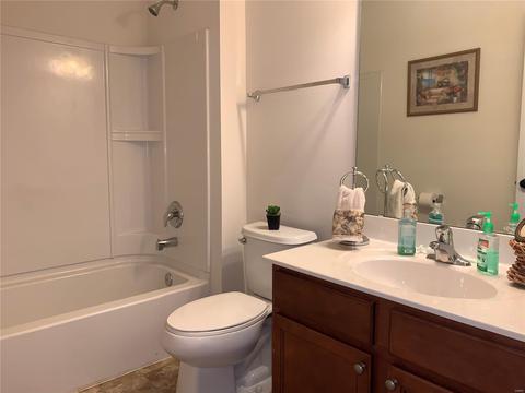 6540 Devonhurst Dr, Saint Louis, MO 63129 photo 16