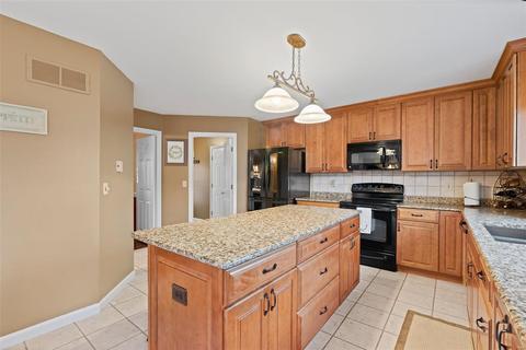 2207 May Wine Ln, O'fallon, MO 63368 photo 8