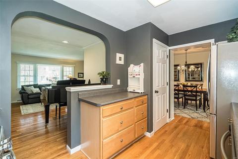 331 Providence Rd, Ballwin, MO 63011 photo 11