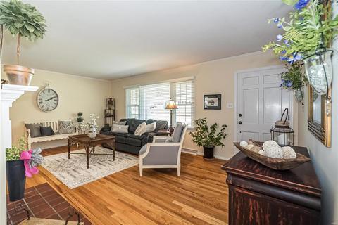 331 Providence Rd, Ballwin, MO 63011 photo 4