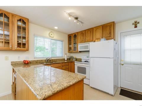 331 Northmoor Dr, Ballwin, MO 63011 photo 12