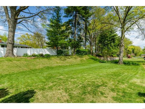 331 Northmoor Dr, Ballwin, MO 63011 photo 37