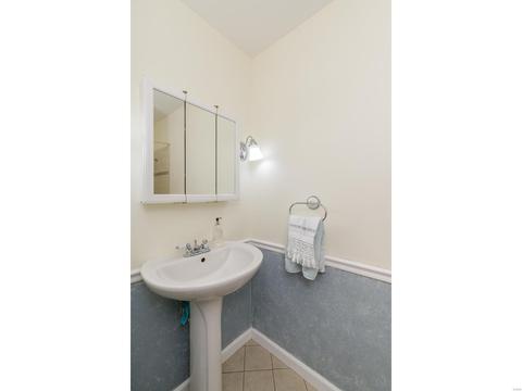 331 Northmoor Dr, Ballwin, MO 63011 photo 16