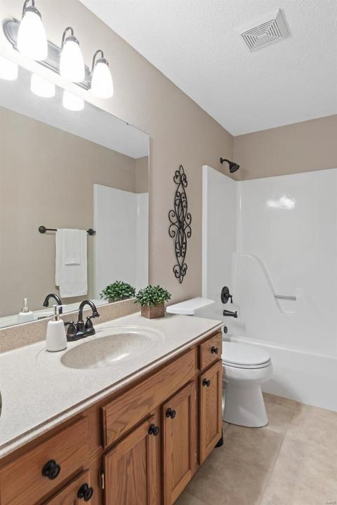 5280 Roanoke Dr, Weldon Spring, MO 63304 photo 30