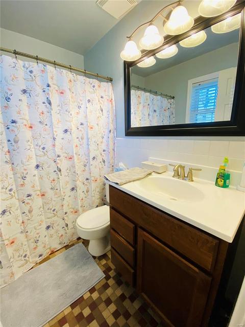 400 Wyncrest Dr, Ballwin, MO 63011 photo 64