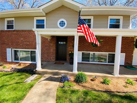 400 Wyncrest Dr, Ballwin, MO 63011 photo 3
