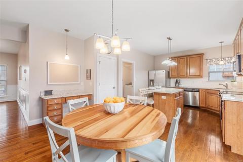 303 Durham Meadows Dr, O'fallon, MO 63368 photo 2