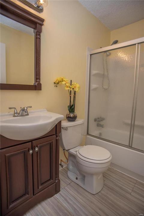 2420 Breezy Point Ln, O'fallon, MO 63368 photo 17