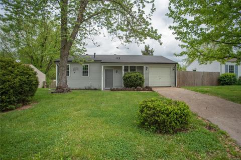 2420 Breezy Point Ln, O'fallon, MO 63368 photo 1