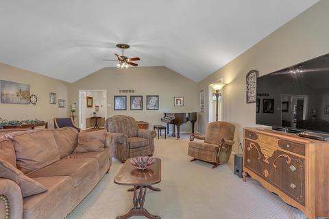 515 Nottingham Dr, Ballwin, MO 63011 photo 11