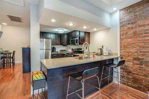 1900 Sidney, Saint Louis, MO 63104 photo 5