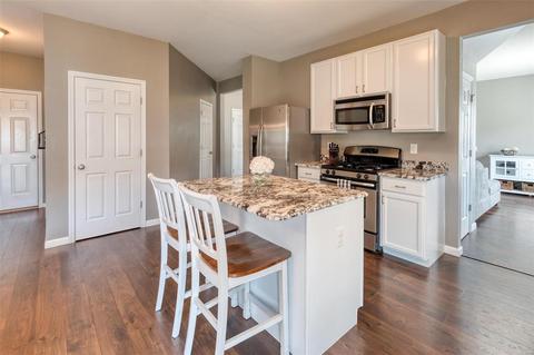 514 Deer Brook Dr, O'fallon, MO 63366 photo 8