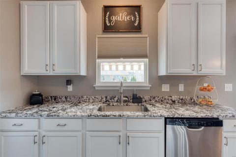 514 Deer Brook Dr, O'fallon, MO 63366 photo 6