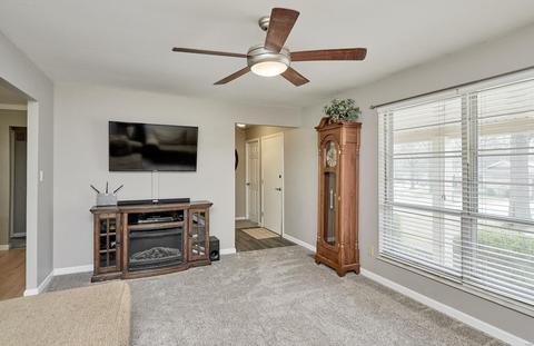 537 Arborwood Dr, Ballwin, MO 63021 photo 9